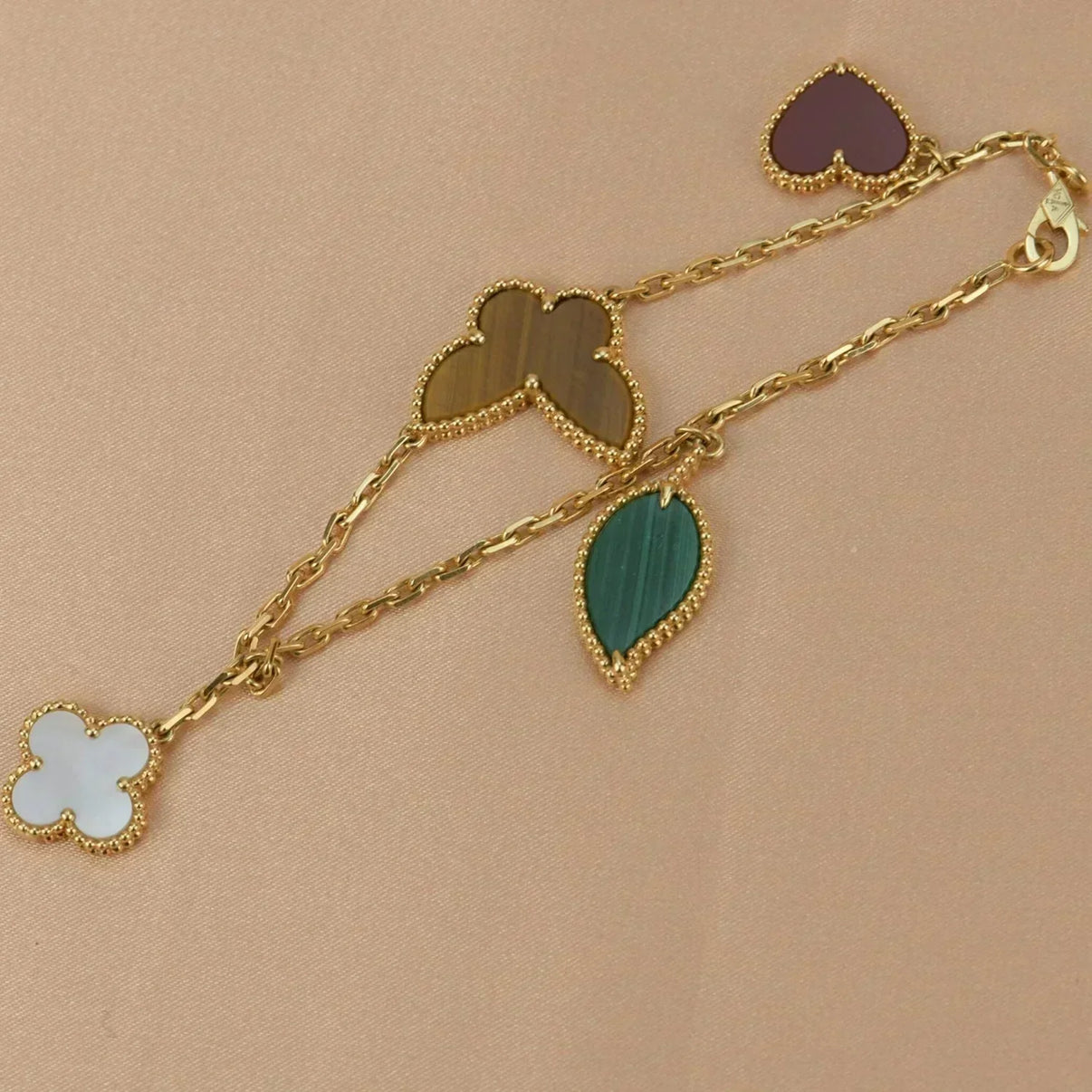 [Riva Jewelry]LUCKY NATURE MULTI-CHARM BRACELET