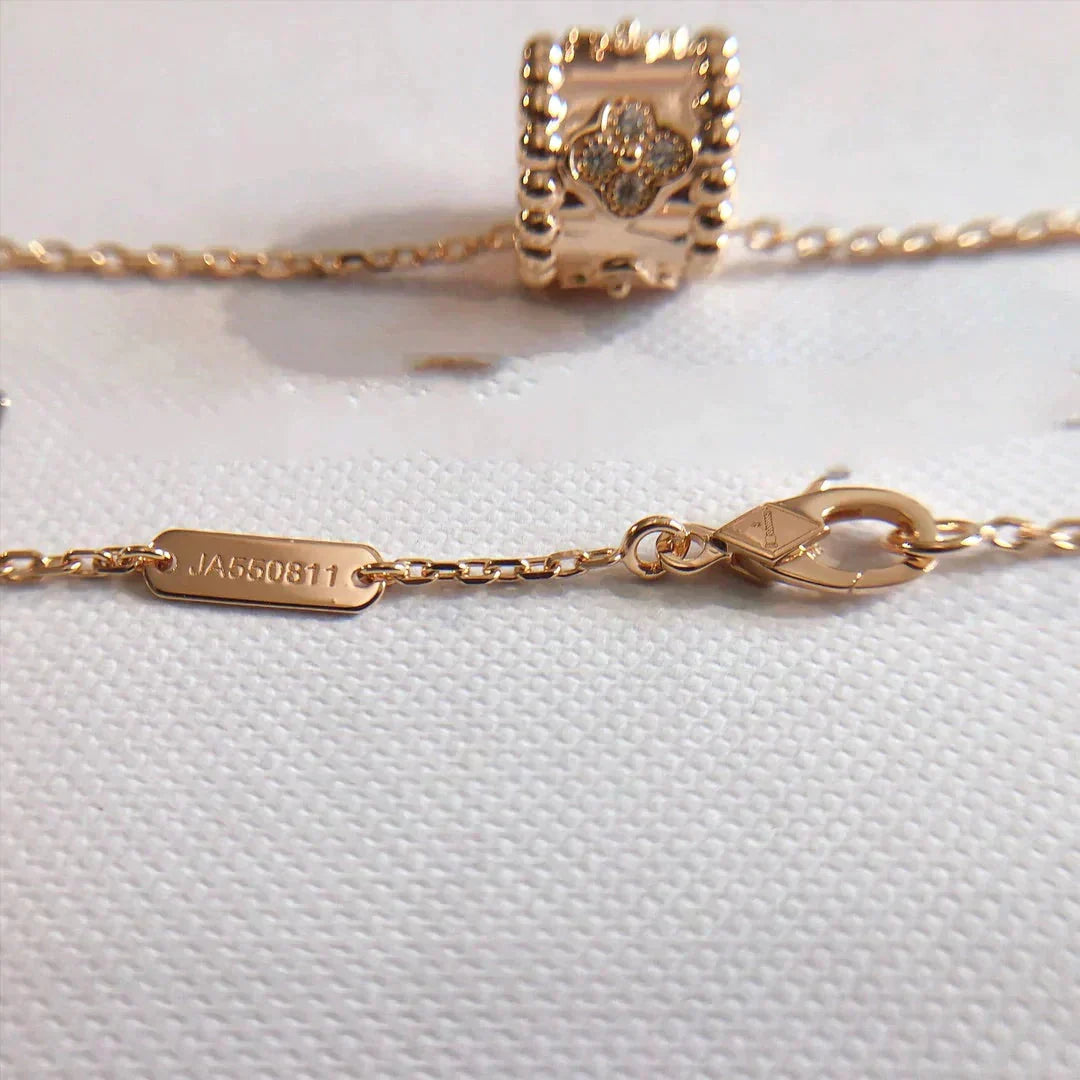 [Riva Jewelry]KALEIDOSCOPE PENDANT NECKLACE