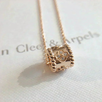 [Riva Jewelry]KALEIDOSCOPE PENDANT NECKLACE