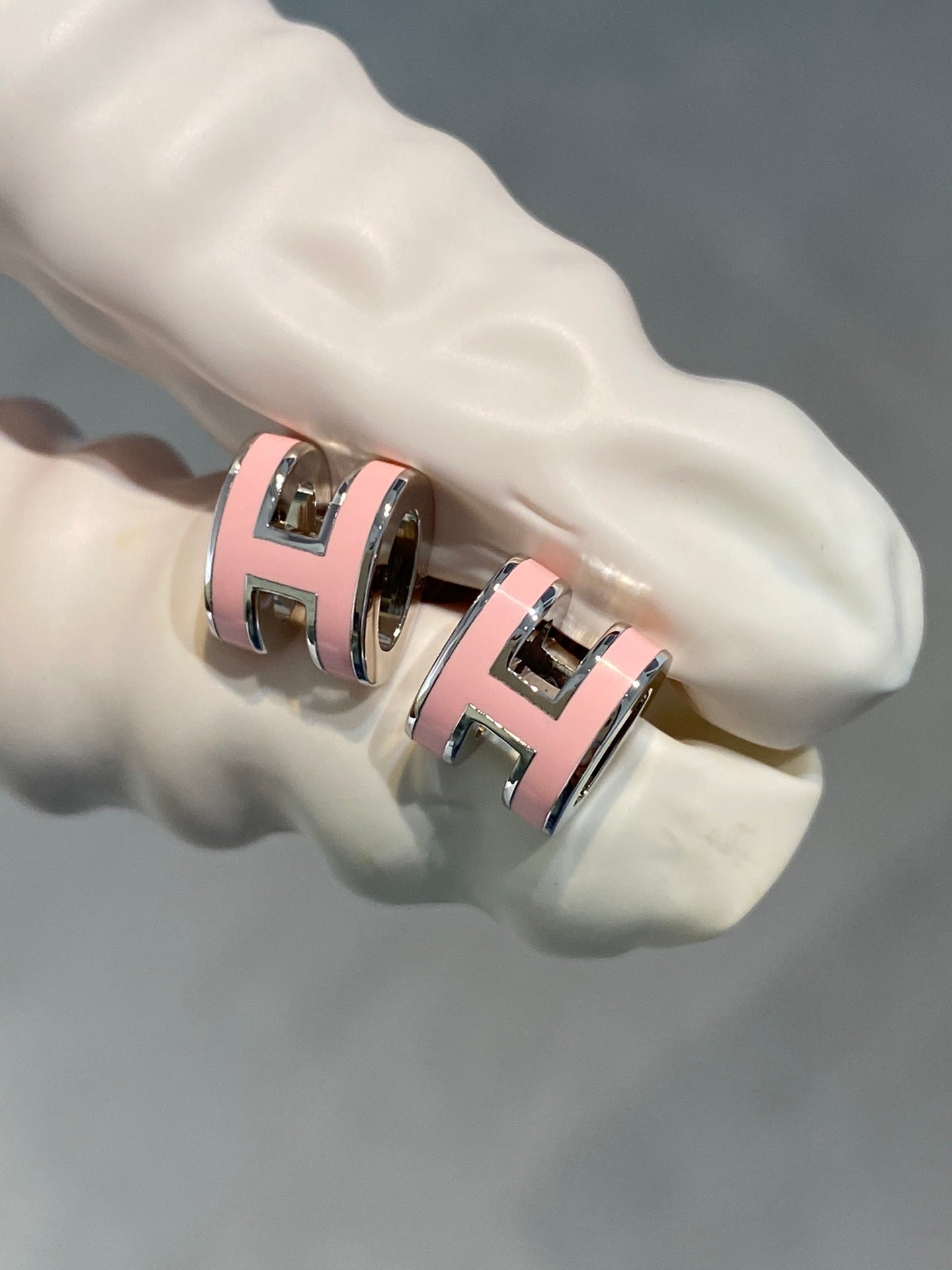 [Riva Jewelry]MINI POP H SILVER EARRINGS PINK