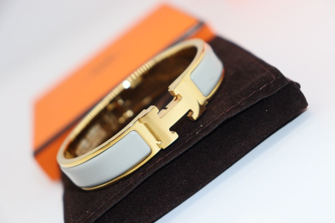 [Riva Jewelry]H LIGHT BLUE BRACELET