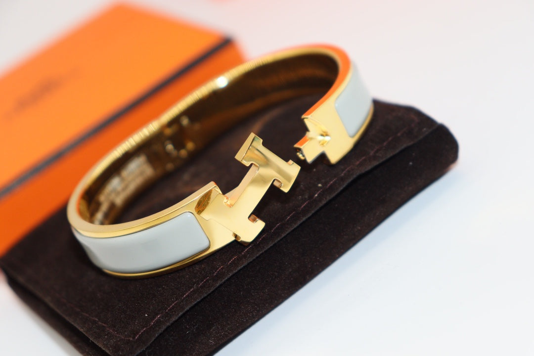 [Riva Jewelry]H LIGHT BLUE BRACELET
