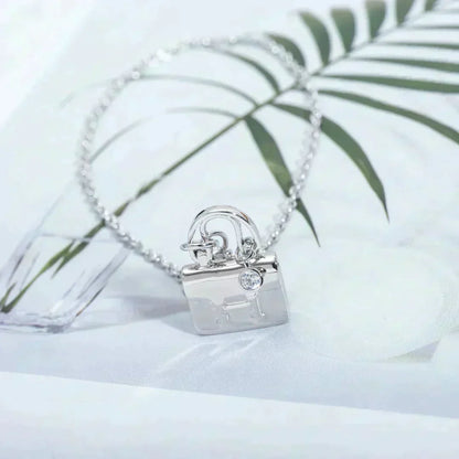 [Riva Jewelry]AMULETTE PEDANT SILVER NECKLACE