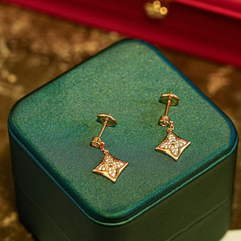 [Riva Jewelry]STAR DIAMONDS EARRINGS GOLD