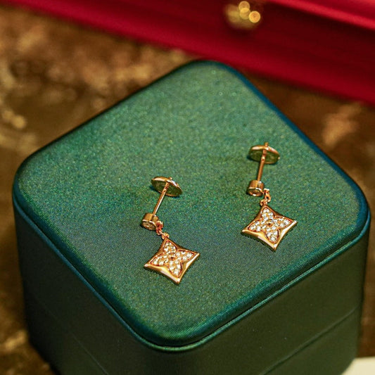 [Riva Jewelry]STAR DIAMONDS EARRINGS GOLD