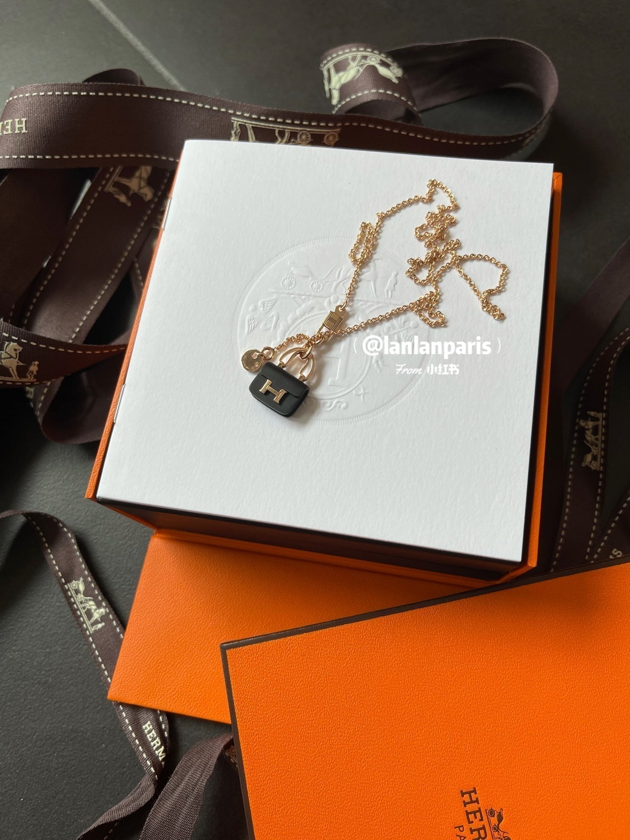 [Riva Jewelry]CONSTANCE BLACK PEDANT ROSE GOLD NECKLACE