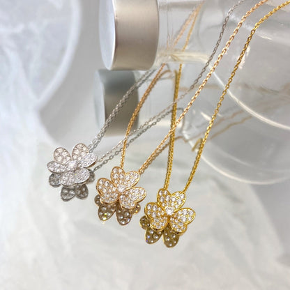 [Riva Jewelry]PAVÉ DIAMOND FLOWER CHARM NECKLACE