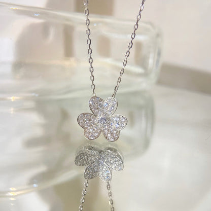 [Riva Jewelry]PAVÉ DIAMOND FLOWER CHARM NECKLACE