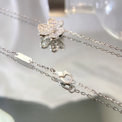 [Riva Jewelry]PAVÉ DIAMOND FLOWER CHARM NECKLACE