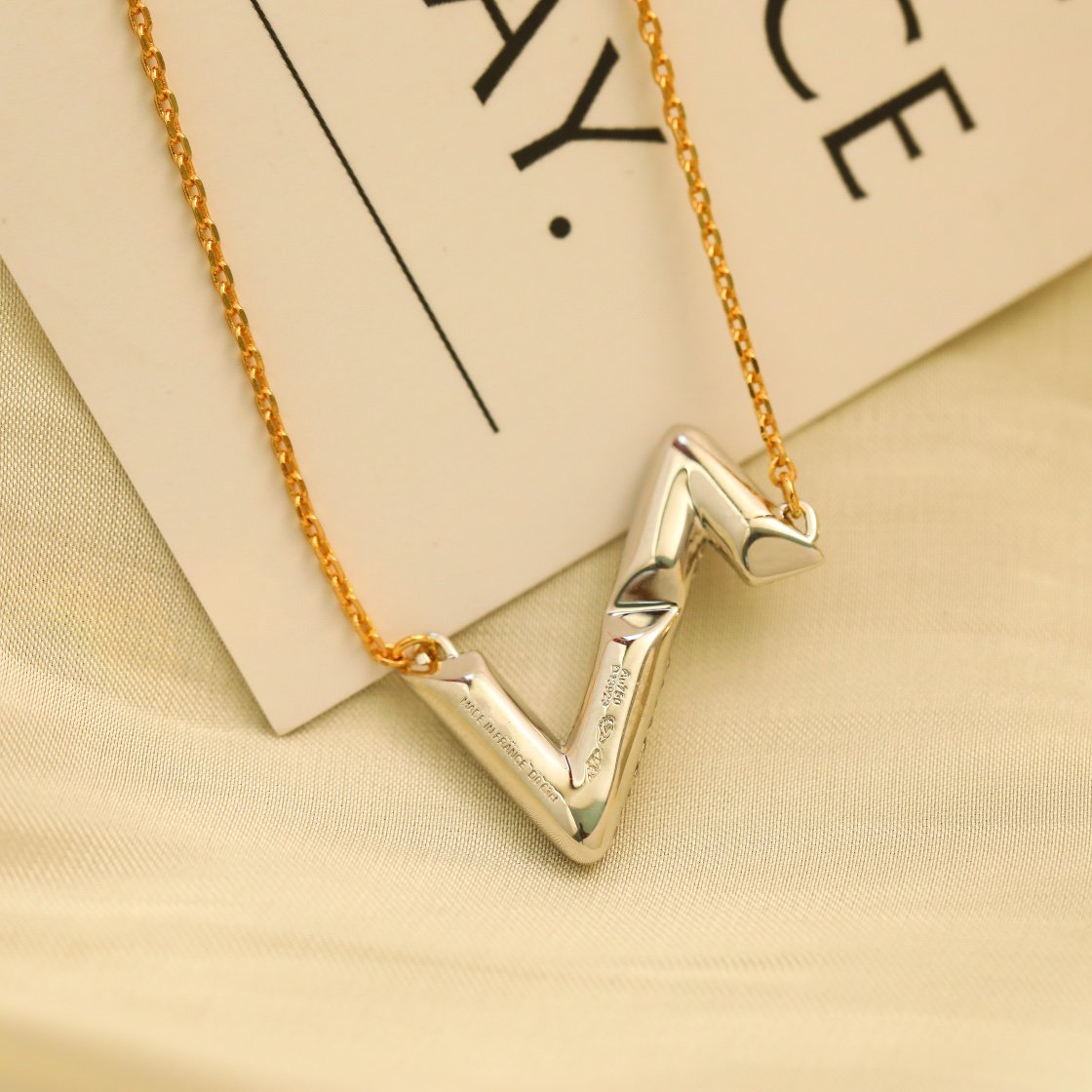 [Riva Jewelry]VOLT SILVER DIAMOND PEDANT NECKLACE