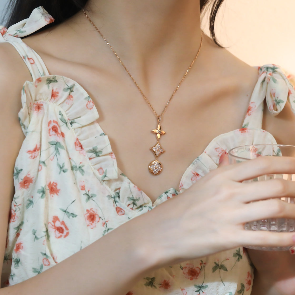 [Riva Jewelry]STAR AND SUN DIAMOND ROSE GOLD NECKLACE