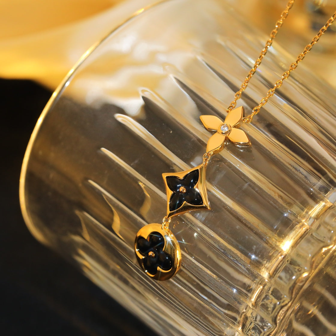 [Riva Jewelry]STAR AND SUN ONYX ROSE GOLD NECKLACE