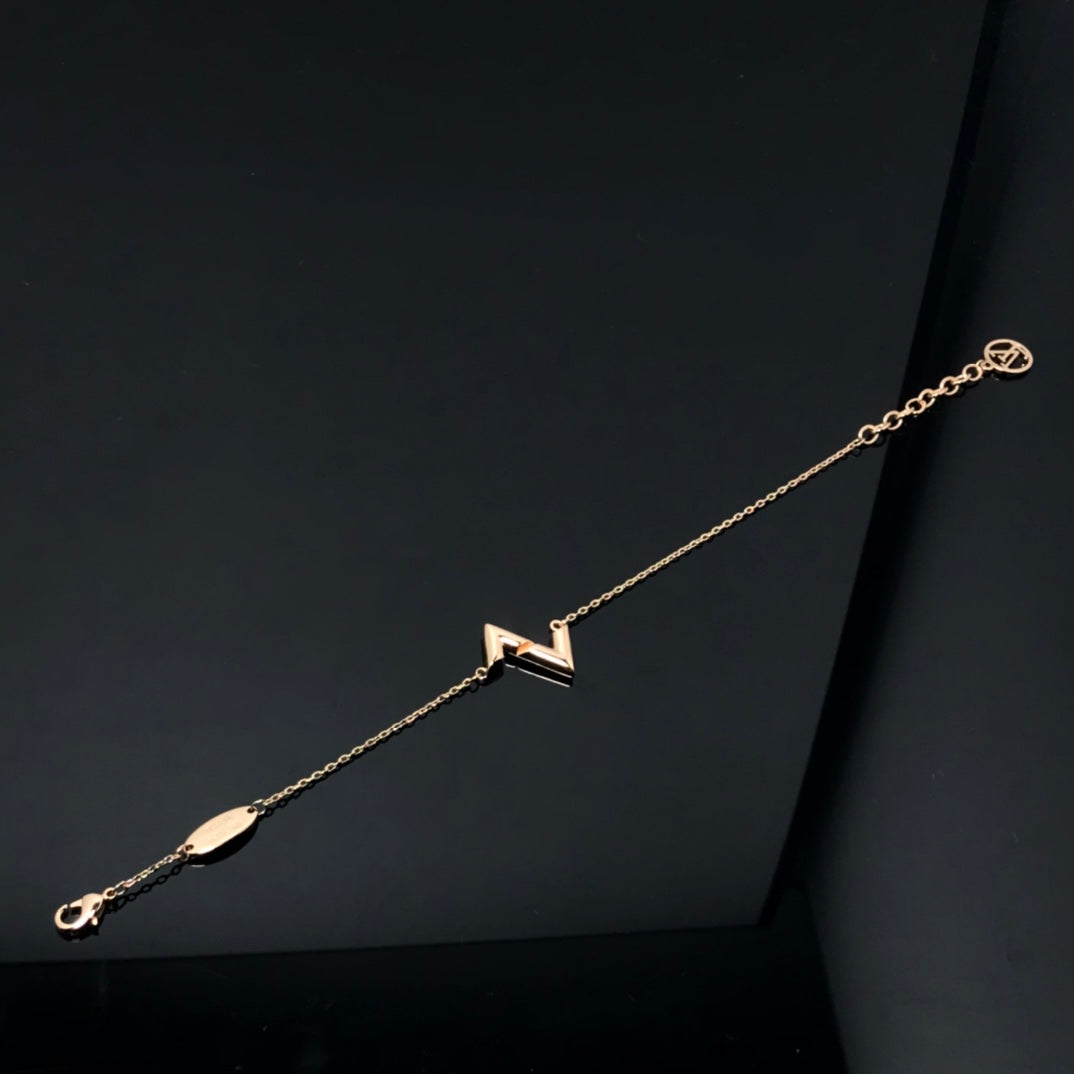 [Riva Jewelry]VOLT LV LOGO BRACELET