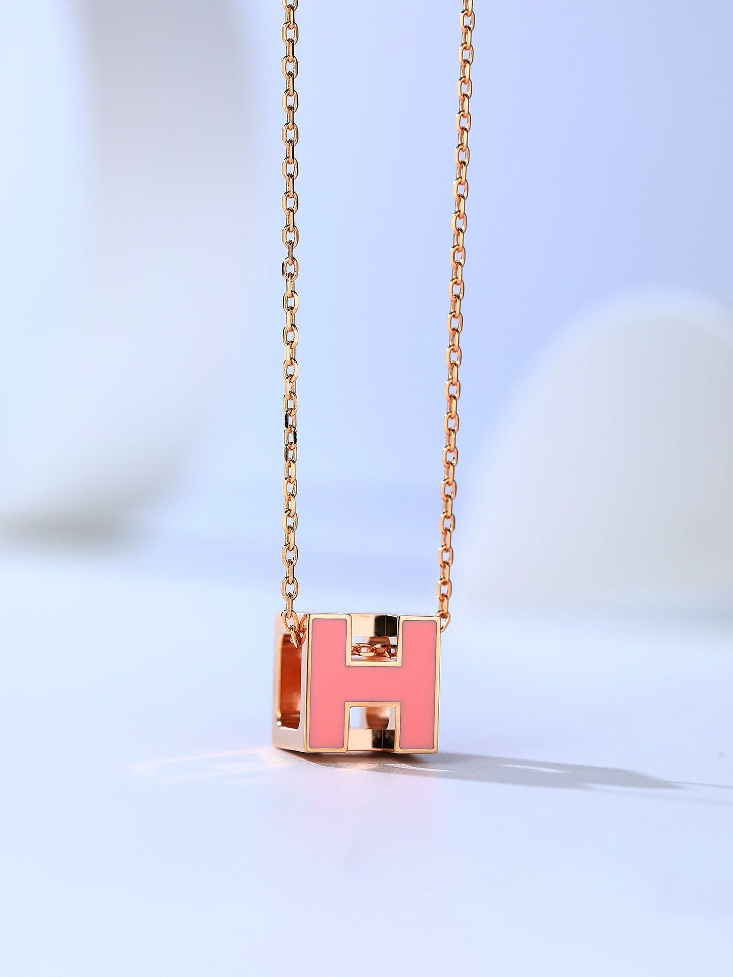 [Riva Jewelry]H CAGE ROSE GOLD NECKLACE