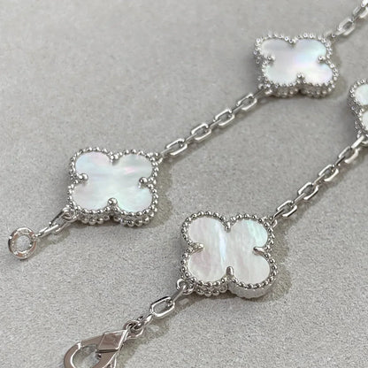 [Riva Jewelry]LUCKY CLOVER 5-MOTIF BRACELET - WHITE MOTHER-OF-PEARL COLLECTION