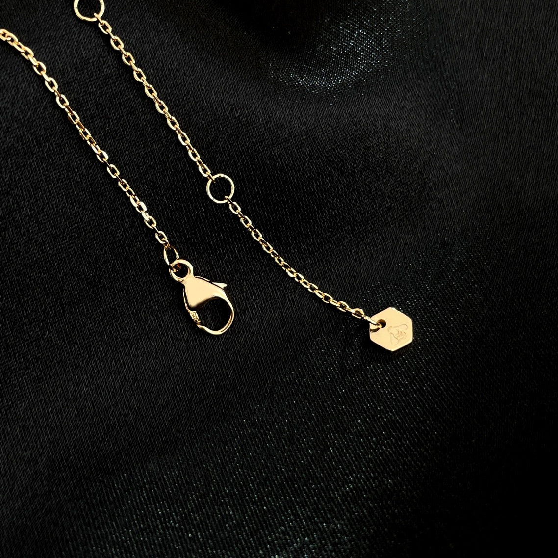 [Riva Jewelry]BEE MINI NECKLACE