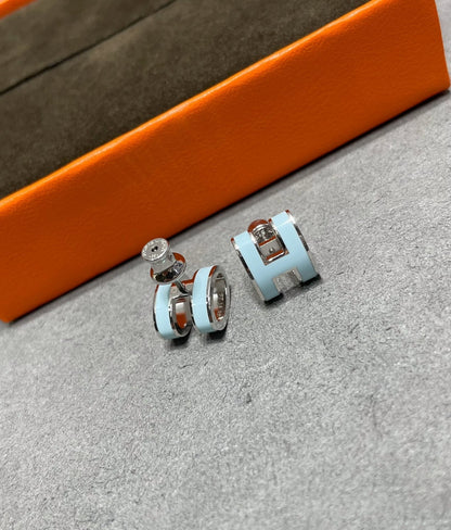 [Riva Jewelry]POP H SKY BLUE STUD EARRINGS