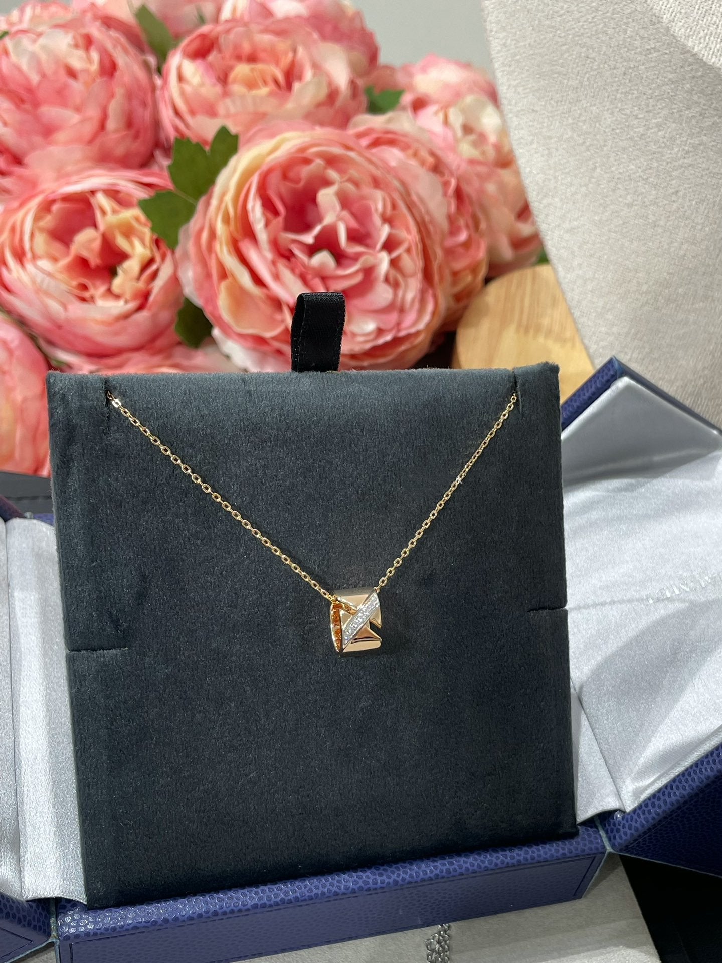 [Riva Jewelry]LIENS EVIDENCE DIAMOND NECKLACE