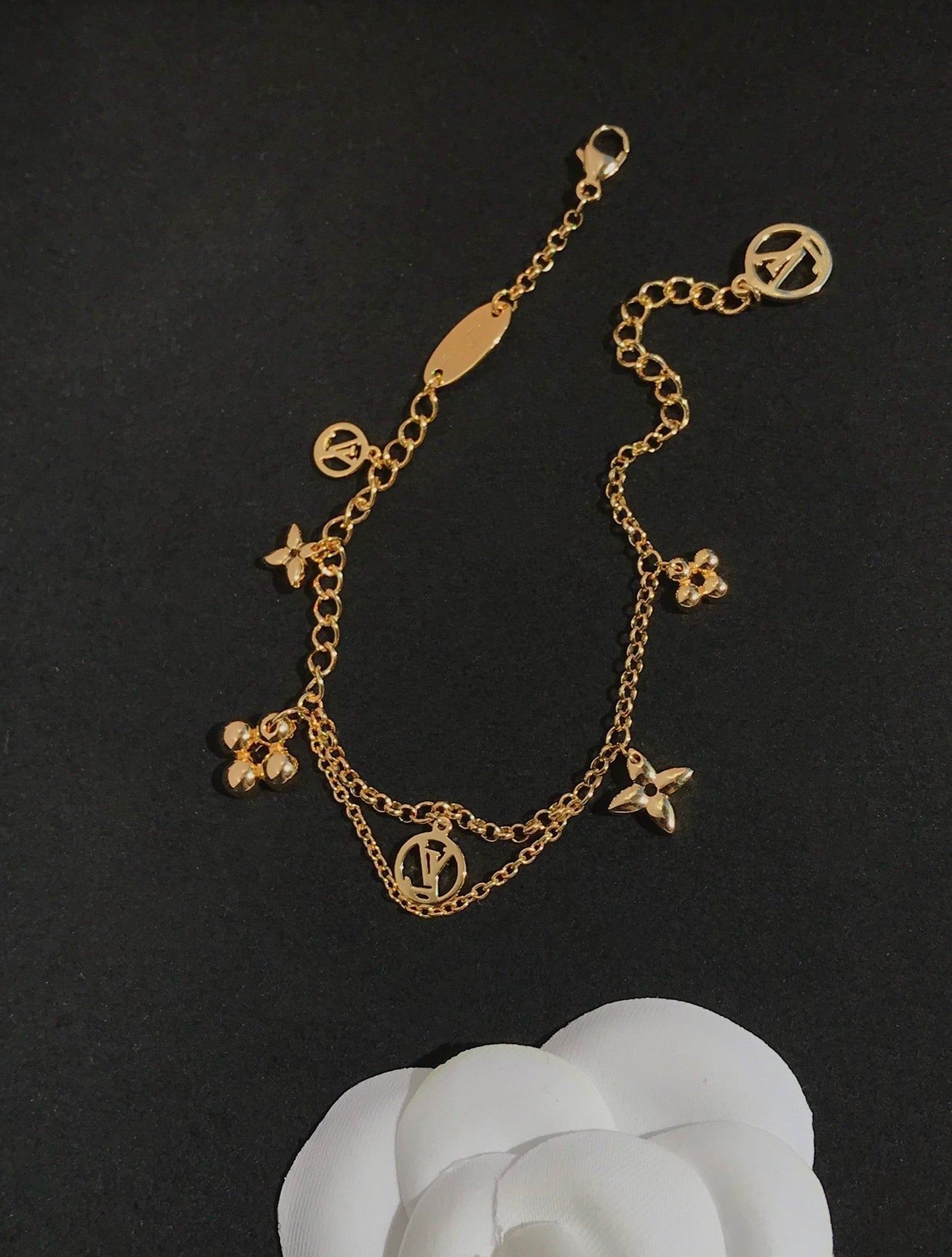 [Riva Jewelry]BLOOMING ROSE GOLD MOP BRACELET
