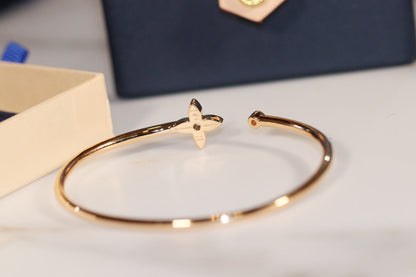 [Riva Jewelry]IDYLLE GOLD OPEN BRACELET DIAMOND PAVED