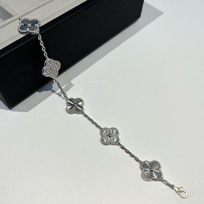 [Riva Jewelry]LUCKY CLOVER 5-MOTIF BRACELET - LASER COLLECTION