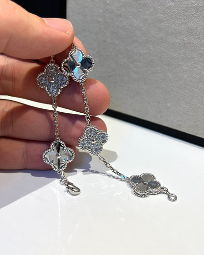 [Riva Jewelry]LUCKY CLOVER 5-MOTIF BRACELET - LASER COLLECTION
