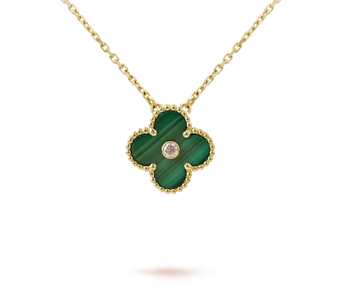 [Riva Jewelry]LIMITED EDITION CHRISTMAS CLOVER FLOWER NECKLACE - 15MM ANNUAL COLLECTIBLE PENDANT