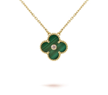 [Riva Jewelry]LIMITED EDITION CHRISTMAS CLOVER FLOWER NECKLACE - 15MM ANNUAL COLLECTIBLE PENDANT