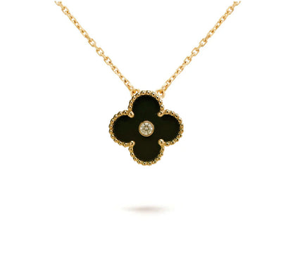 [Riva Jewelry]LIMITED EDITION CHRISTMAS CLOVER FLOWER NECKLACE - 15MM ANNUAL COLLECTIBLE PENDANT