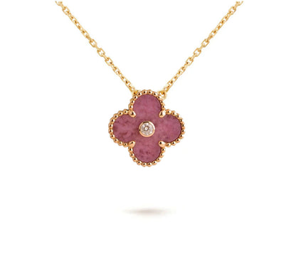[Riva Jewelry]LIMITED EDITION CHRISTMAS CLOVER FLOWER NECKLACE - 15MM ANNUAL COLLECTIBLE PENDANT