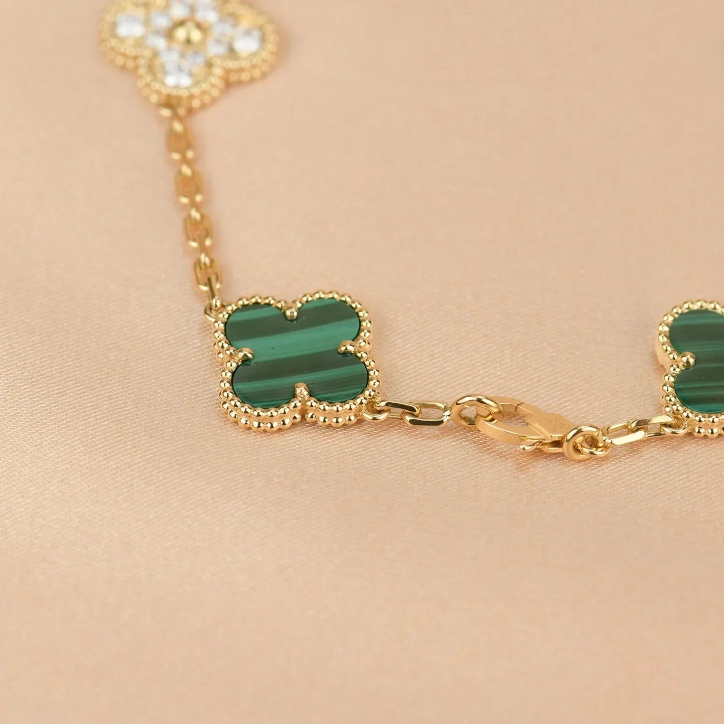 [Riva Jewelry]LUCKY CLOVER 5-MOTIF BRACELET - MALACHITE COLLECTION