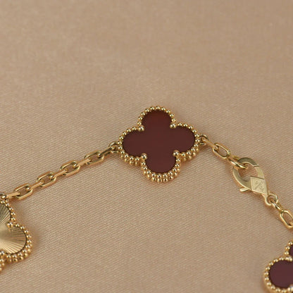 [Riva Jewelry]LUCKY CLOVER 5-MOTIF BRACELET - RED CARNELIAN COLLECTION