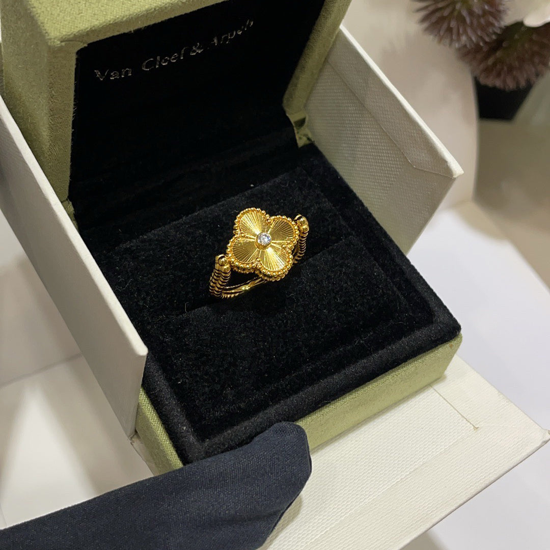 [Riva Jewelry]LUCKY CLOVER GOLD REVERSIBLE RING