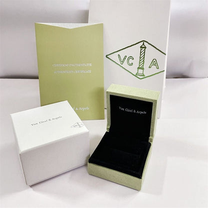 [Riva Jewelry]CLOVER BRAND JEWELRY BOX