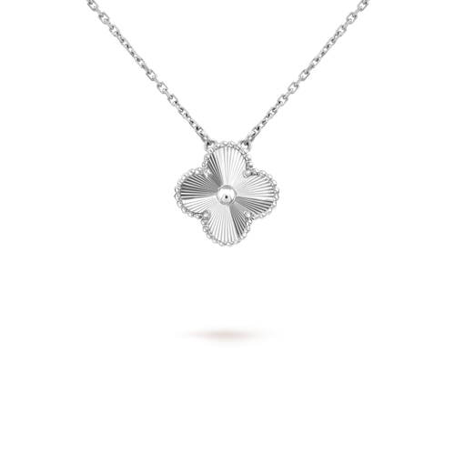 [Riva Jewelry]15MM CLOVER FLOWER PENDANT NECKLACE WHITE GOLD COLLECTION