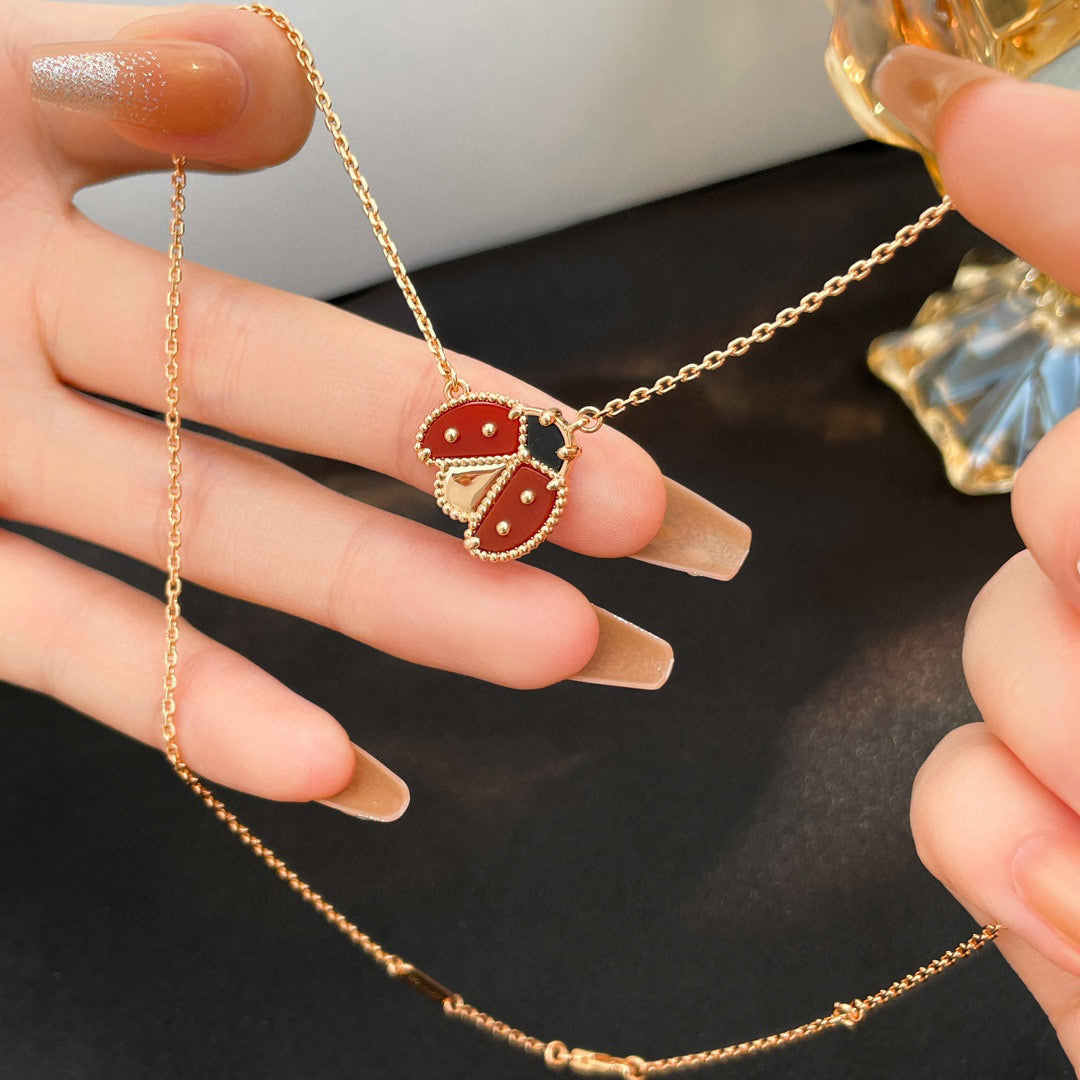 [Riva Jewelry]LUCKY CARNELIAN LADYBUG CHARM NECKLACE