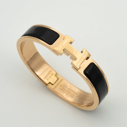 [Riva Jewelry]H BLACK BRACELET