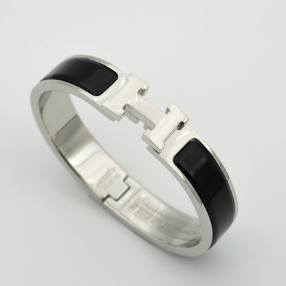 [Riva Jewelry]H BLACK BRACELET