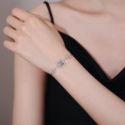 [Riva Jewelry]CLASSIC INTERLOCKING MOISSANITE BRACELET