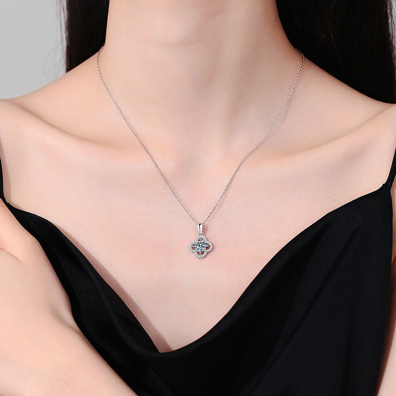 [Riva Jewelry]CLASSIC CLOVER MOISSANITE PENDANT NECKLACE