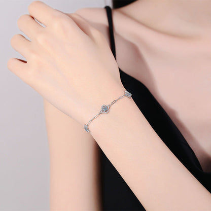 [Riva Jewelry]TRIPLE-CLOVER MOISSANITE BRACELET