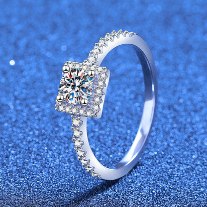[Riva Jewelry]DAINTY SUGAR-CUBE MOISSANITE RING
