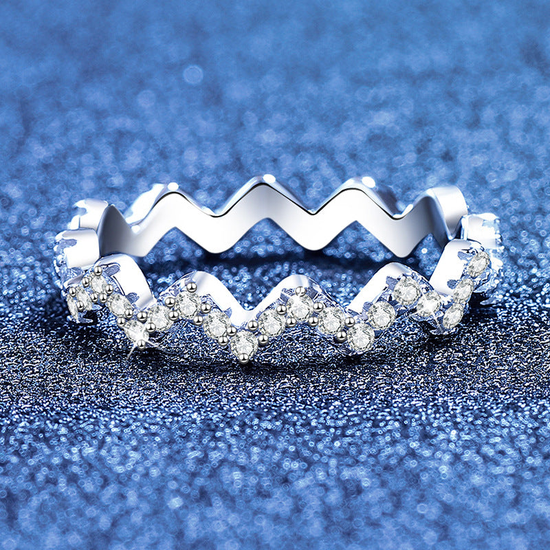 [Riva Jewelry]CHIC WAVY MOISSANITE ETERNITY RING