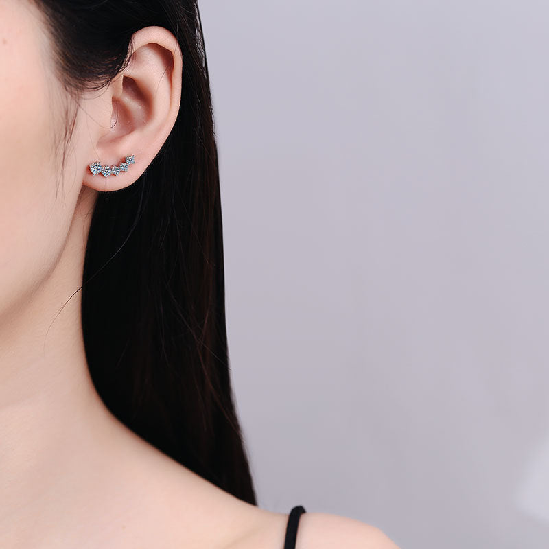 [Riva Jewelry]SPARKLING SMILE ARC MOISSANITE STUD EARRINGS