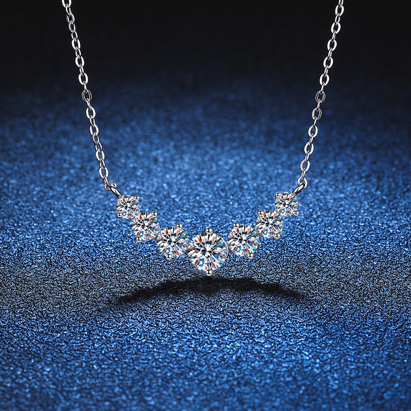 [Riva Jewelry]MINIMALIST CURVED SMILE MOISSANITE NECKLACE
