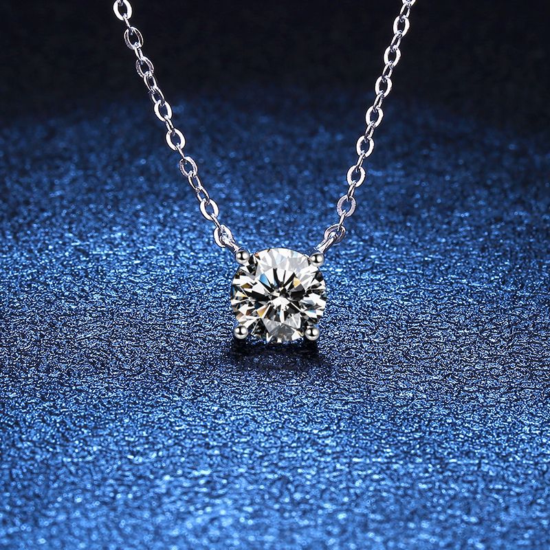 [Riva Jewelry]CLASSIC FOUR-PRONG SOLITAIRE MOISSANITE NECKLACE