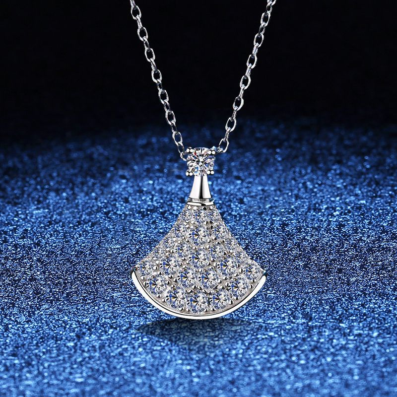 [Riva Jewelry]ELEGANT FAN-SHAPED MOISSANITE PENDANT NECKLACE