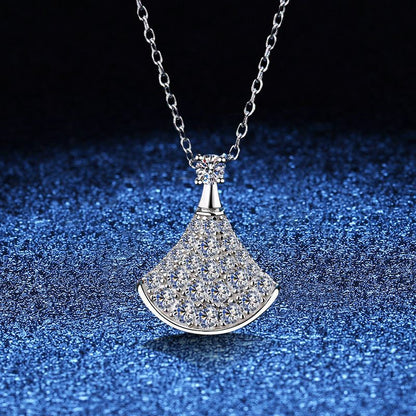 [Riva Jewelry]ELEGANT FAN-SHAPED MOISSANITE PENDANT NECKLACE