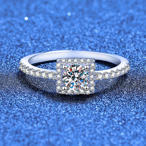 [Riva Jewelry]DAINTY SUGAR-CUBE MOISSANITE RING