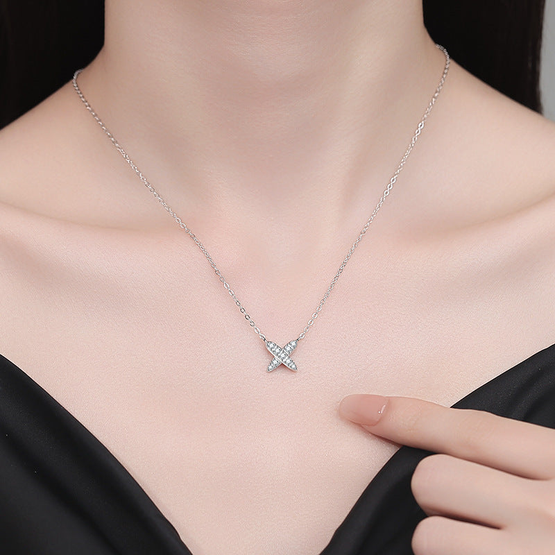 [Riva Jewelry]MODERN X-SHAPE PAVÉ MOISSANITE NECKLACE